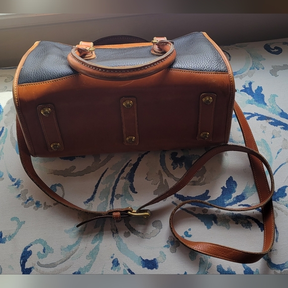 Rare Vintage Dooney & Burke - Picture 8 of 8
